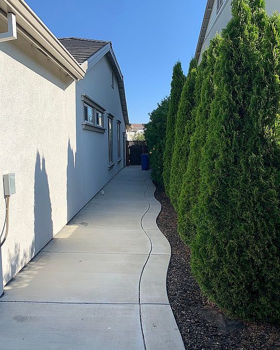 2nd image of 1138 Europena Dr