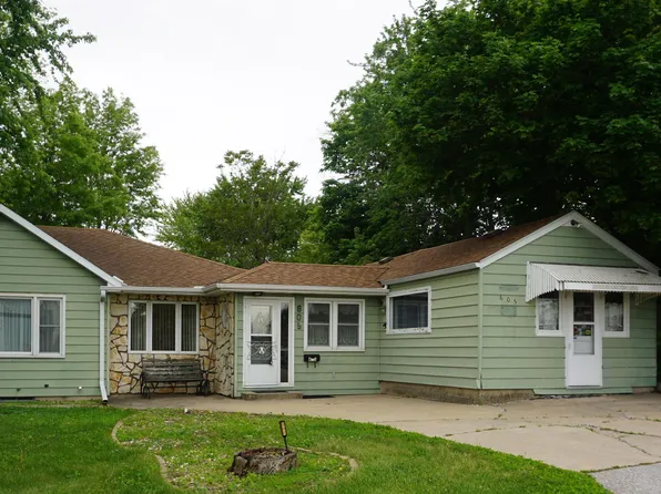 605 Lincoln St, Wellsburg, IA 50680