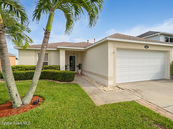 3rd image of 3880 La Flor Dr