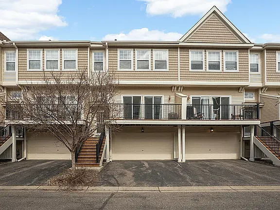 2441 121st Cir NE #C — Photo 1