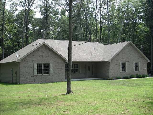 1st image of 2418 Tulip Ln