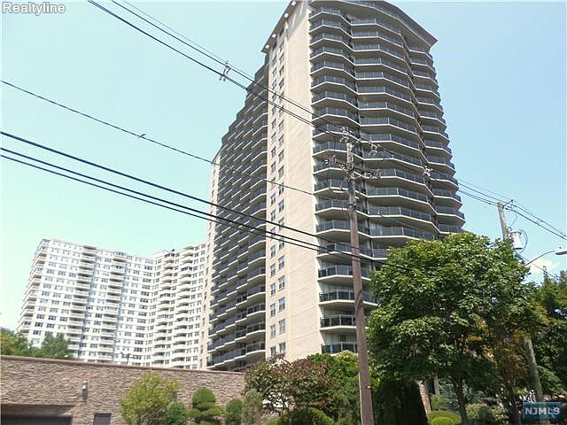1st image of 2077 Center Ave APT 10G
