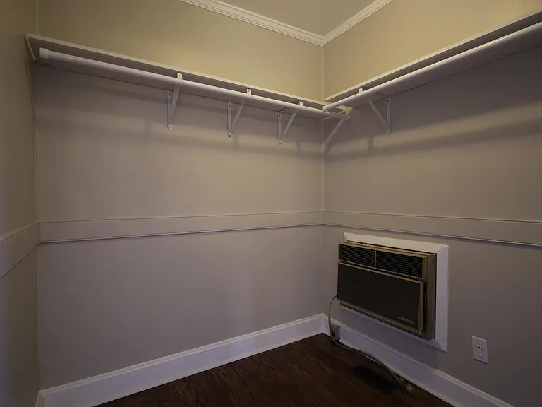 Large Walk-in Closet