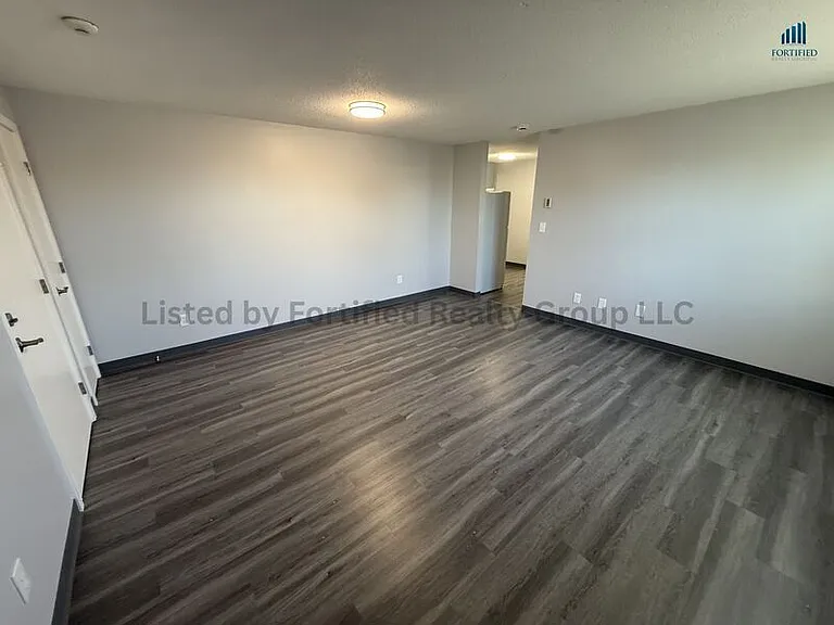 340 Buffinton St #5 — Photo 2
