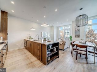 442 R St NW #A, Washington, DC 20001