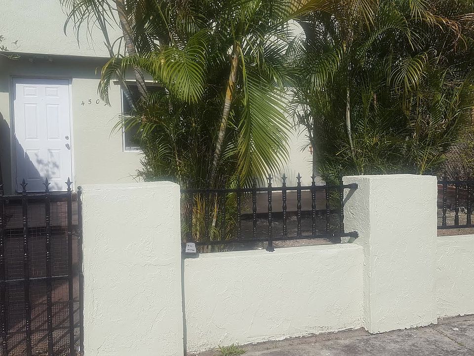 1st image of 4507 NW 191st Ter