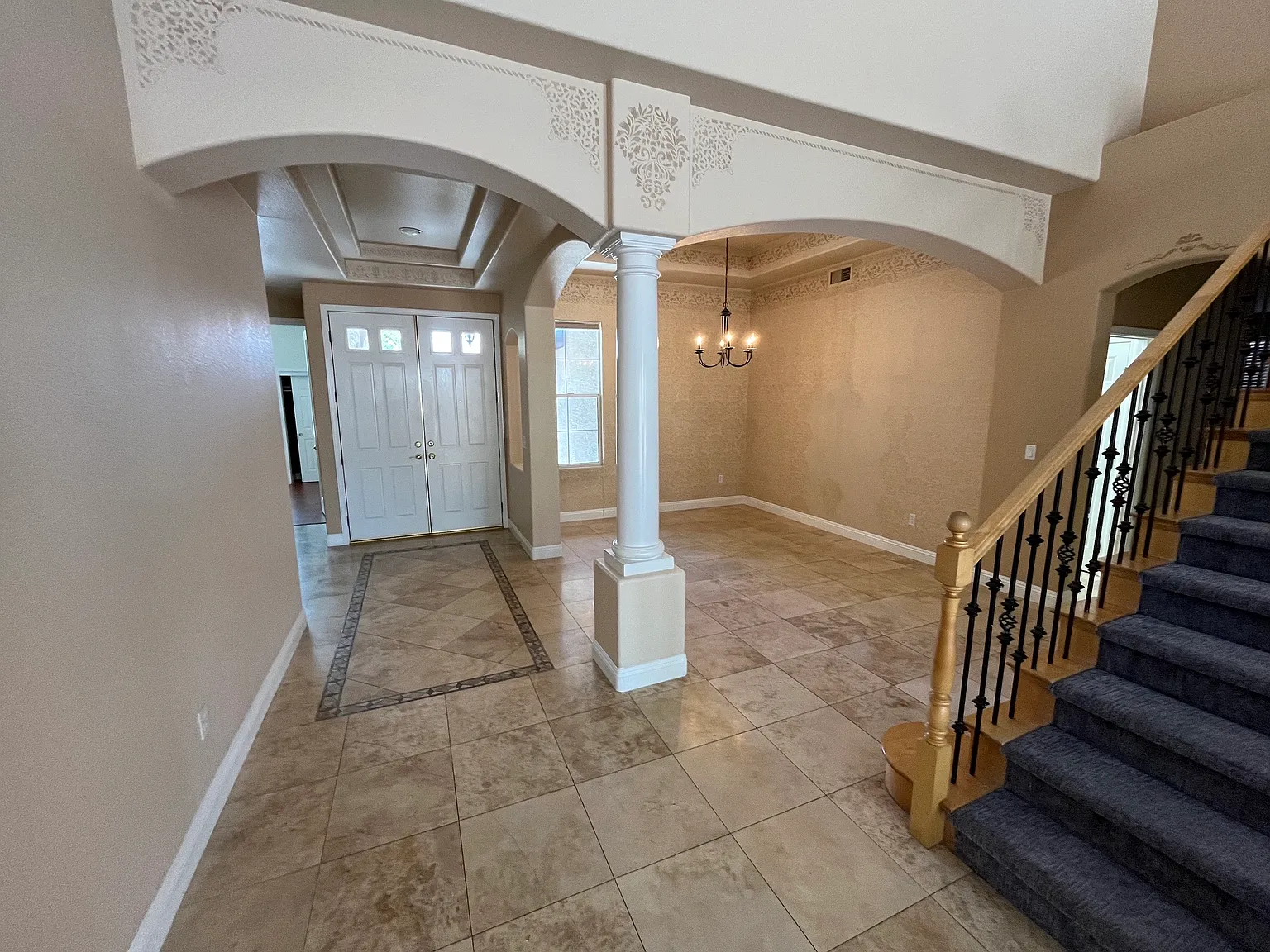 4 bed, 3188 sqft, $3,950 — Photo 4