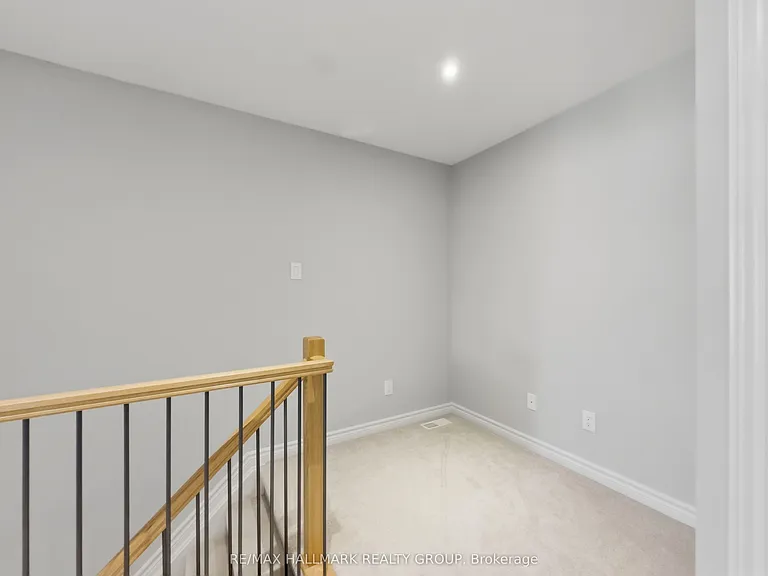 595 Compass St — Photo 20