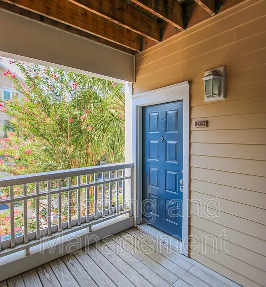 600 Bucksley Ln #205 — Photo 13