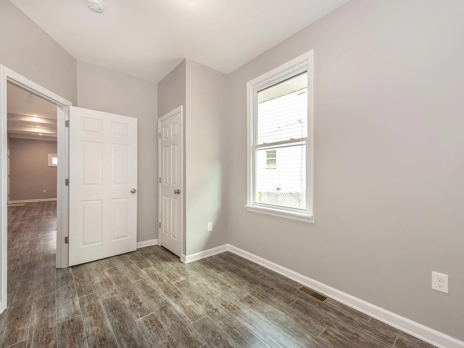64 Union Ave — Photo 4