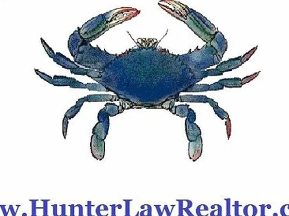 305 Porpoise Creek Rd, Deltaville, VA 23043