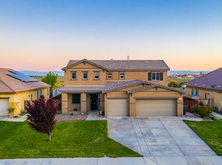 2372 Driftwood Dr, Rosamond, CA 93560
