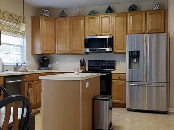 37081 Cutlass Ct, Greenbackville, VA 23356