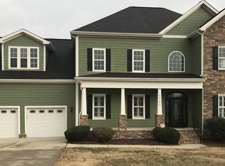 2305 Lillians Lake Ln, Zebulon, NC 27597