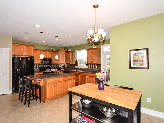 3rd image of 5049 Clemens Pl