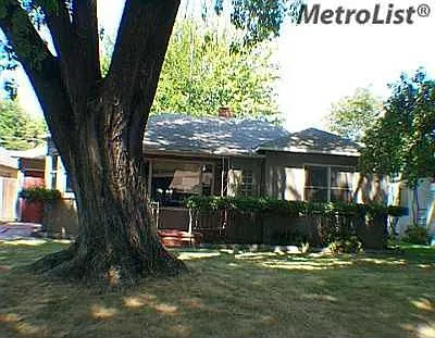 1513 Stetson Ave photo 1