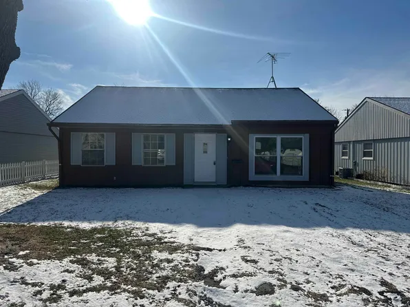 1023 W Cleveland St, Hartford City, IN 47348