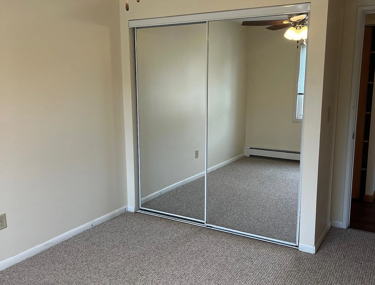 1 bed, 500 sqft, $1,075 — Photo 4
