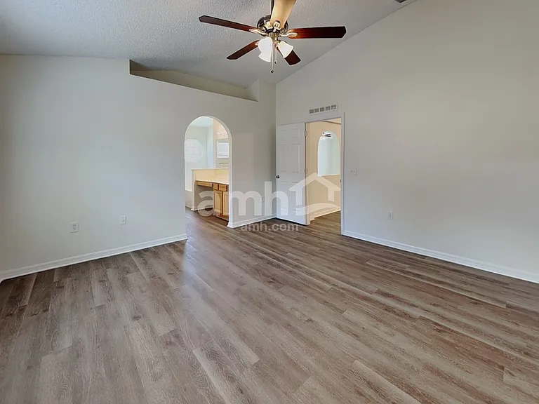 3011 Valkyrie Rd — Photo 10