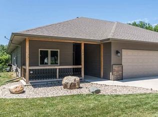 203 N Bridge St, Canton, SD 57013