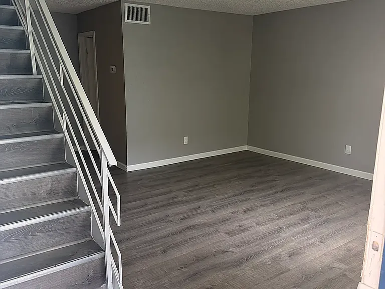 515 S 13th St #28 — Photo 17