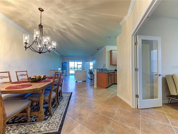 5th image of 12665 Felice Dr