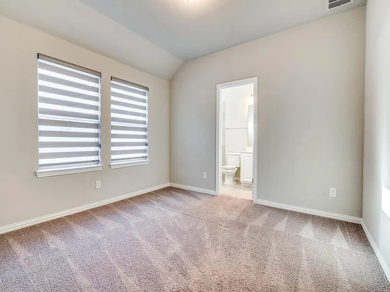 2156 Bailey St — Photo 19