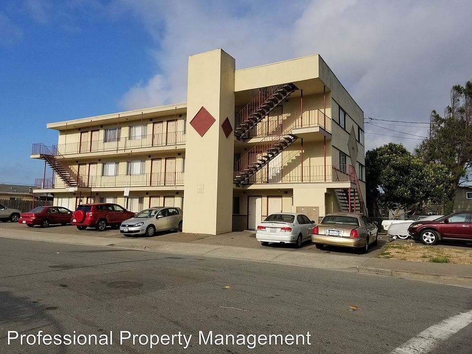 1st image of 2488 Market Ave APT 8