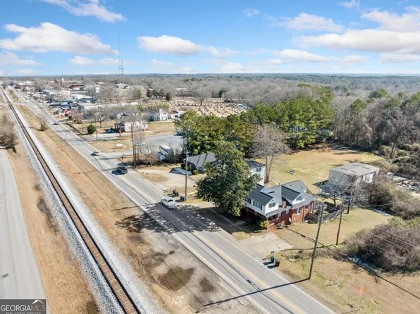 12621 Veterans Memorial Hwy, Douglasville, GA 30134