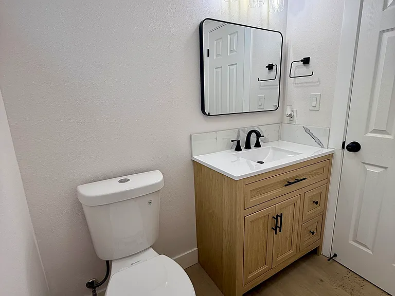 11262 Yakima Ave S — Photo 15