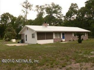 206 Kyte Rd, San Mateo, FL 32187