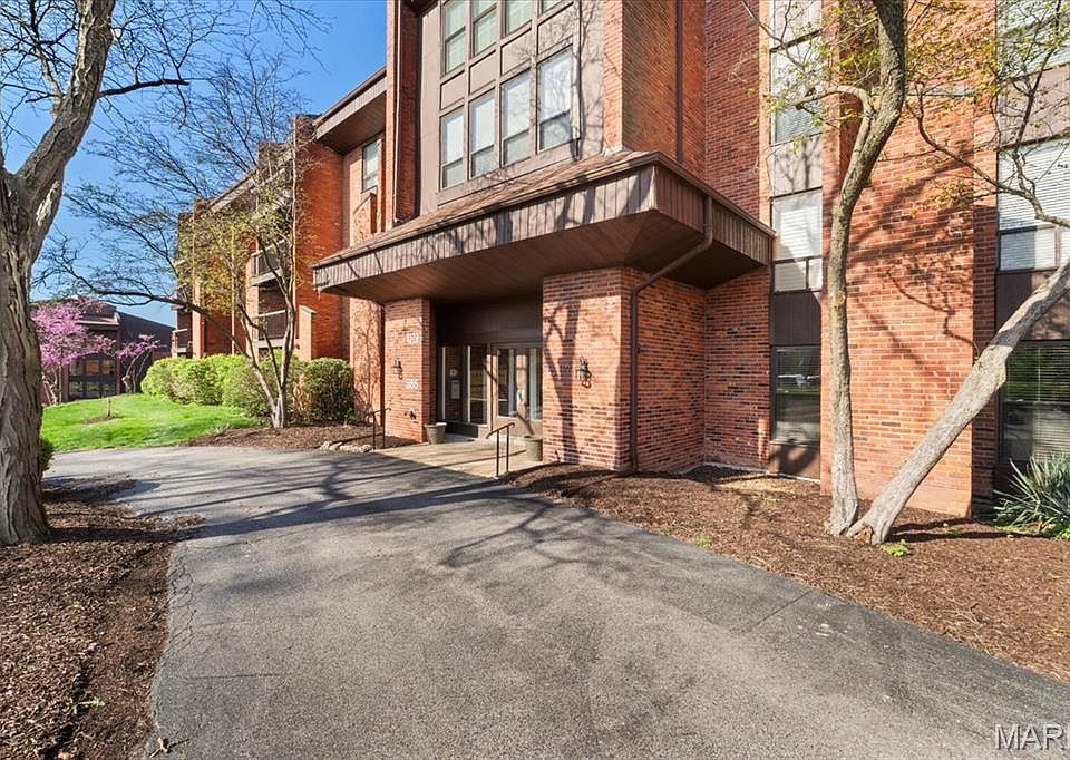 1st image of 585 Coeur De Royale Dr APT 106