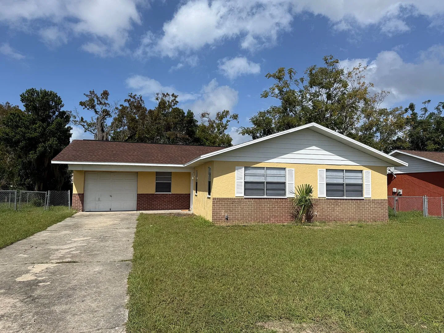 8940 Se 88 Place — Photo 1