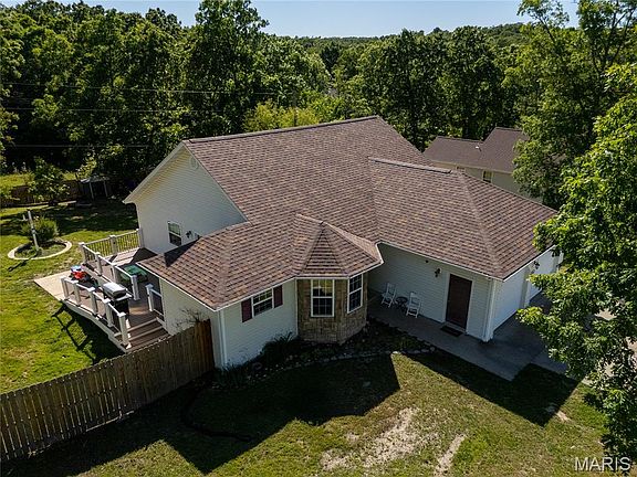 2nd image of 24561 Terrain Rd