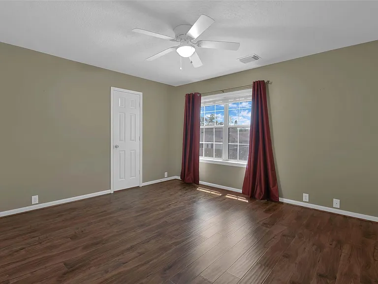 2706 Woodspring Forest Dr — Photo 27