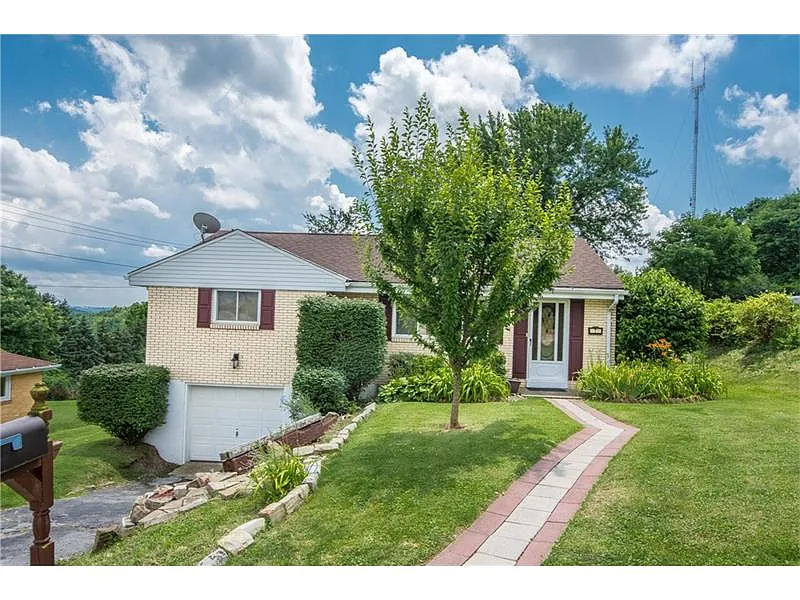 7 Pine Hill Dr photo 1