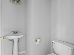 6 Eagle Dr, Shrewsbury, MA 01545
