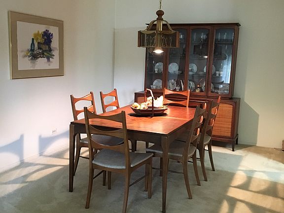 3rd image of 120 Lakeview Dr APT 315