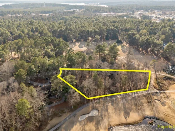 124 Berkshire Court, West End, NC 27376