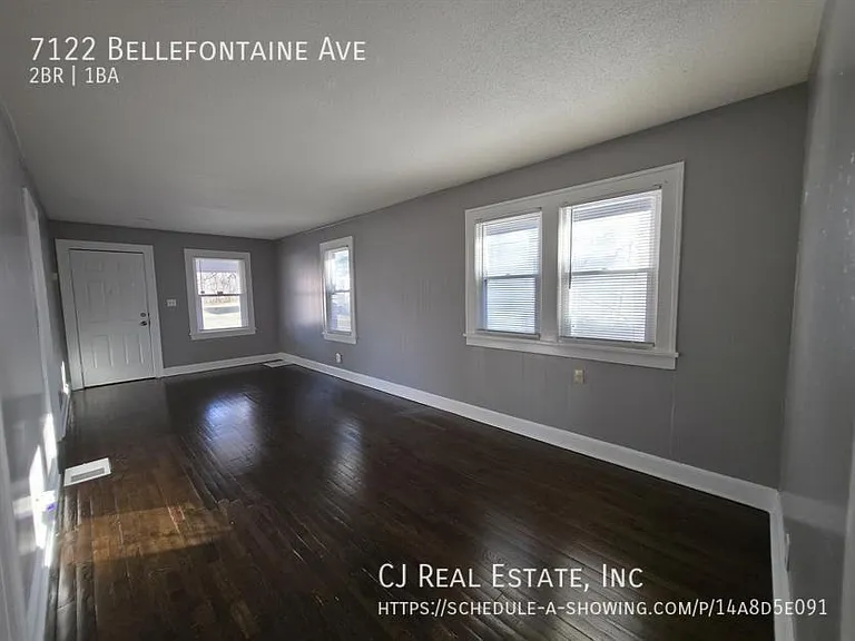 7122 Bellefontaine Ave — Photo 3