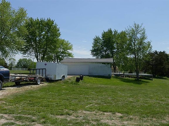 2nd image of 1518 W Highway U