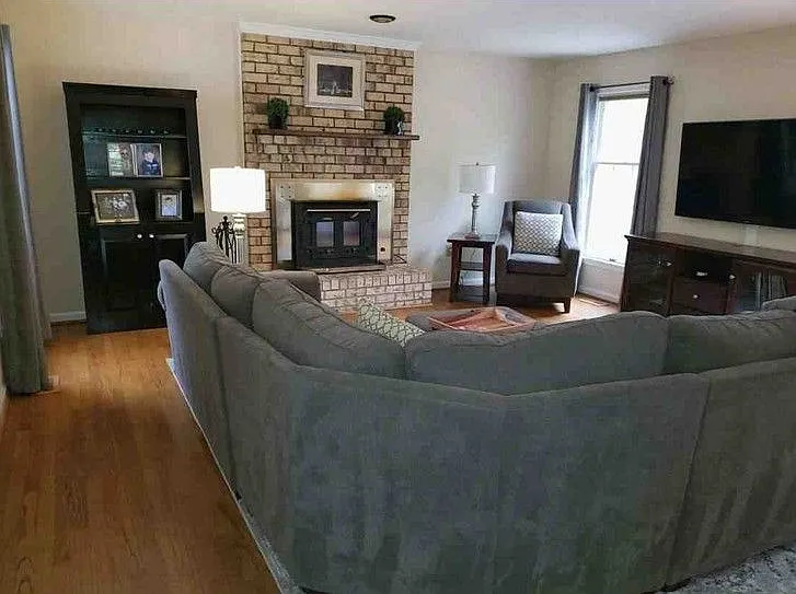 15569 Golf Club Dr — Photo 5