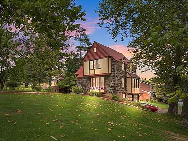 10806 Frankstown Rd Pittsburgh Pa 15235 Zillow