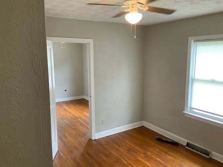 1707 Arlington Rd — Photo 8