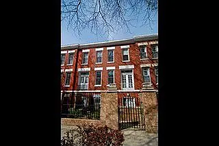 1926 N Bissell St photo 1
