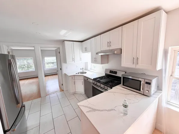 28-53 47th Street image 1 of 15