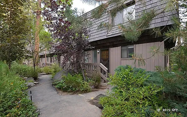 861 Southwood Blvd #15 — Photo 2