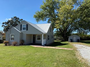 151 Dry Valley Rd, Cookeville, TN 38506