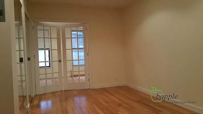 Rented by Bapple | media 9