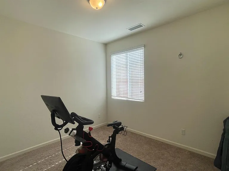 2269 Cortner St — Photo 10